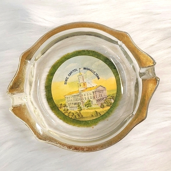 Vintage Tennessee Nashville State Capital Gold Tone Crystal Ashtray Felt Bottom - Picture 1 of 12